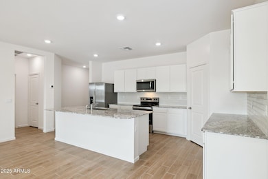 25459 W Fraktur Rd, Buckeye, AZ 85326 - photo 5