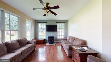 6902 Myers Dr, Bryans Road, MD 20616 - photo 6