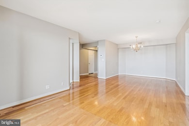 The Wisconsin unit 805, North Bethesda, MD 20852 - photo 3