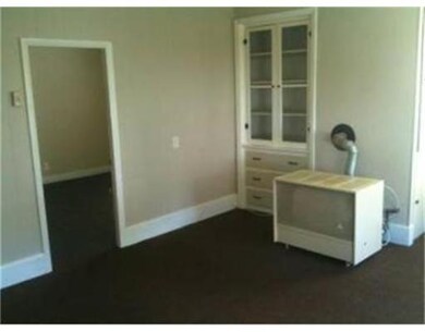 686 Plymouth Ave unit 2R, Fall River, MA 02721 - photo 4