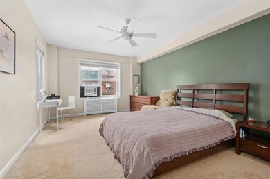 Park Briar unit 308, Forest Hills, NY 11375 - photo 4