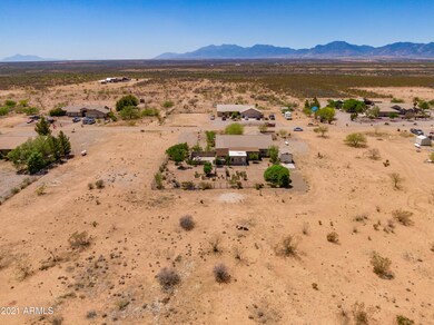 1073 E Lena Way, Huachuca City, AZ 85616 - photo 6