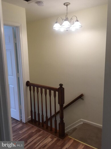 1628 Willowwood Ct, Hyattsville, MD 20785 - photo 4