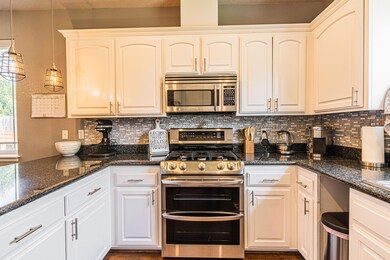 162 SW Jenn Way, Grants Pass -11