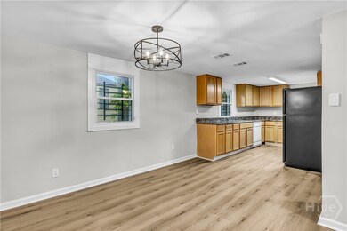 844 E 37th St, Savannah, GA 31401 - photo 4