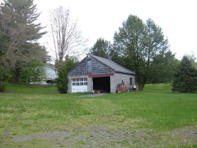 detached garage