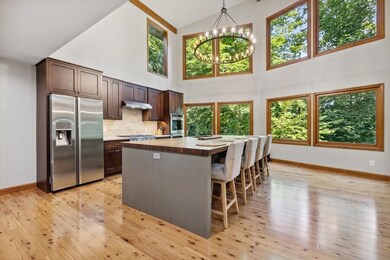 05_13698PardeeRoad_5_Kitchen_LowRes