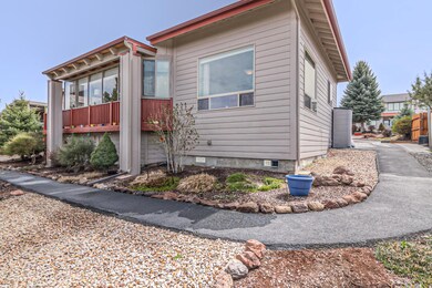 4137 SW Salmon Place, Redmond, OR 97756 - photo 2