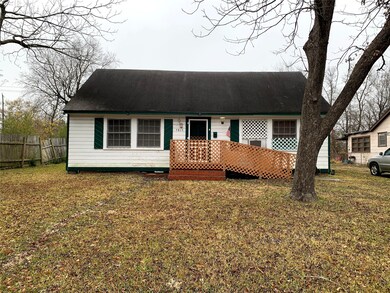 7815 Joplin St, Houston, TX 77087 - photo 2