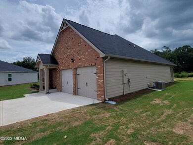 7249 Winterberry Cir unit 212, Macon, GA 31216 - photo 3