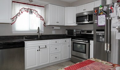 1 Pond Ln, Charlton, MA 01507 - photo 2