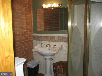 10925 Graystone Dr, Hagerstown, MD 21740 - photo 6