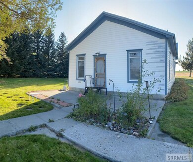 69 N 900 W, Blackfoot, ID 83221 - photo 3