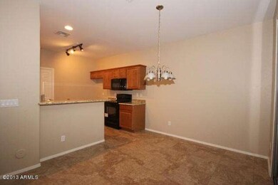 Dining & kitchen