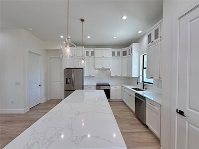 2913 Woodward Ave, North Port, FL 34286 - photo 7