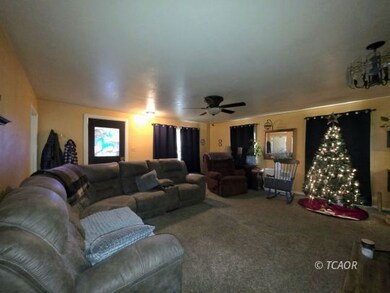 134 Humboldt St, Hayfork, CA 96041 - photo 2