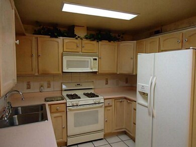 8129 Lomita Dr, El Paso, TX 79907 - photo 4