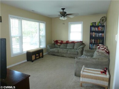 Den/Family/Great Room