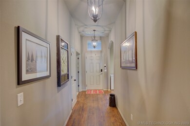 8119 S Hemlock Ave, Broken Arrow, OK 74011 - photo 2