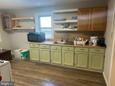 341 Stokes Ave, Ewing, NJ 08638 - photo 7