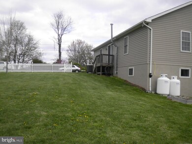 2644 Rohrersville Rd, Rohrersville, MD 21779 - photo 5