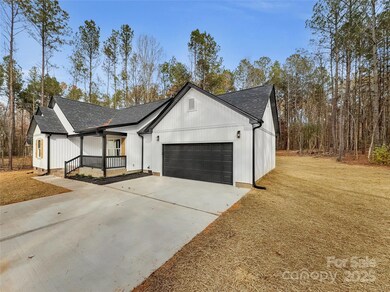 2500 Lazy Oak Dr, Lancaster, SC 29720 - photo 6