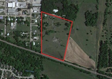 225 Banks Dr, Weatherford, TX 76087 - photo 2