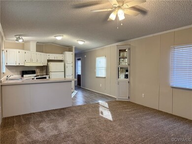 5015 Middle Rd unit 4, Prince George, VA 23875 - photo 3