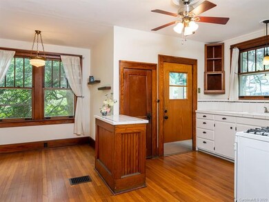 Dining area adjacent to the kitchen.