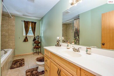 7736 W Bobs Rd, Rathdrum, ID 83858 - photo 7