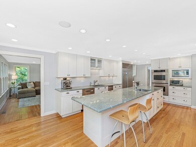 79 Audubon Dr, Chestnut Hill, MA 02467 - photo 3