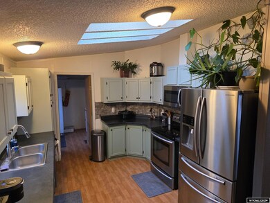 2153 Begonia St, Casper, WY 82604 - photo 6