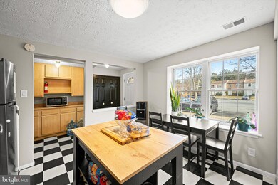 8228 Styers Ct, Laurel, MD 20723 - photo 7