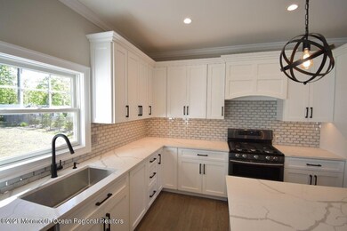 31 Lupine Way, Clark, NJ 07066 - photo 5