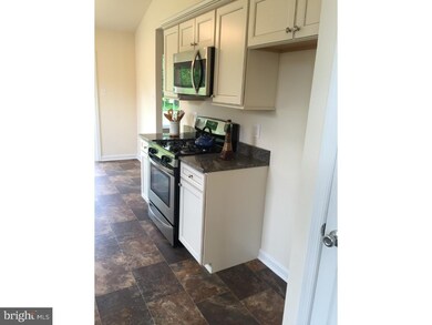 102 Nottingham Ln, Newfield, NJ 08344 - photo 2