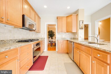 14921 Potomac Branch Dr unit 188A, Woodbridge, VA 22191 - photo 7
