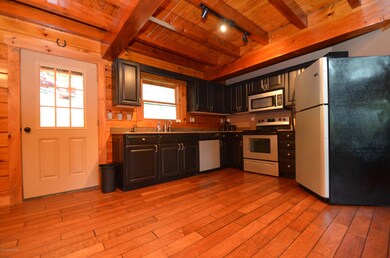 150 Iroquois Cir, Hazleton, PA 18202 - photo 5