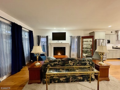 401 N Lincoln Ave, Middlesex, NJ 08846 - photo 7