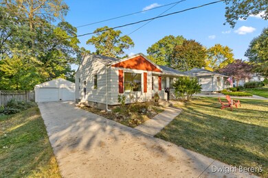 1837 Diamond Ave NE, Grand Rapids, MI 49505 - photo 6