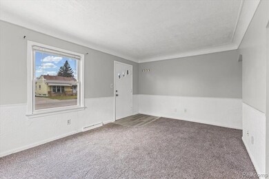 24552 Tuscany Ave, Eastpointe, MI 48021 - photo 7