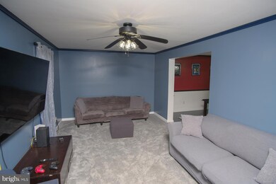 1518 Peach Tree Ln, Hatfield, PA 19440 - photo 5