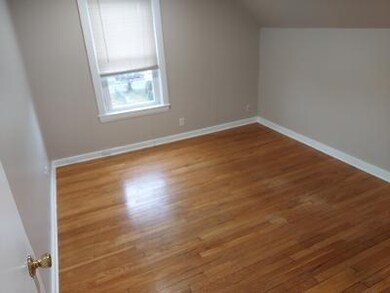 706 Weeden St unit 3, Pawtucket, RI 02860 - photo 4