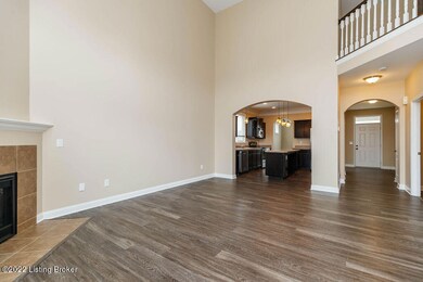 9007 Big Boulder Dr, Louisville, KY 40291 - photo 4