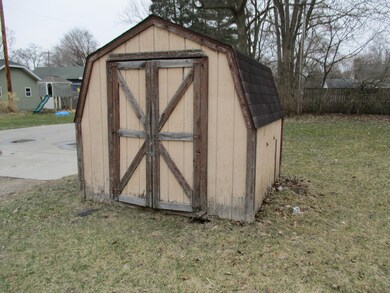 920 N Hudson St SE, Lowell, MI 49331 - photo 4