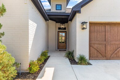 805 Woodhaven Ct, Granbury, TX 76048 - photo 4