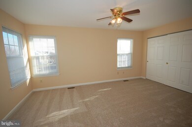 100 Oliver Ct, Purcellville, VA 20132 - photo 2