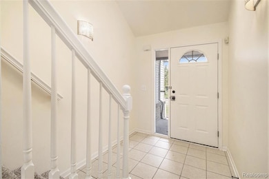 3006 Murray St unit 16, Grand Blanc, MI 48439 - photo 5