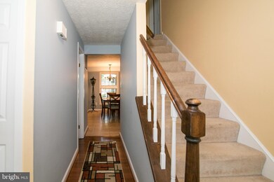 15504 Laurel Ridge Rd, Dumfries, VA 22025 - photo 6