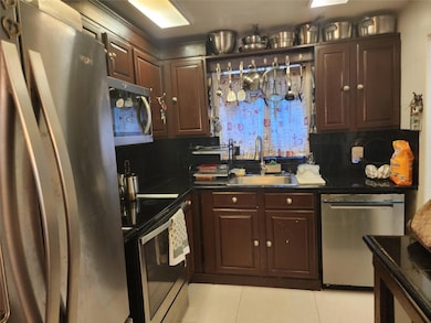 Additional view kitchen