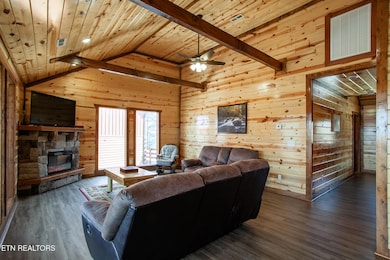 3708 Tilda Hilltop Way, Pigeon Forge, TN 37862 - photo 4